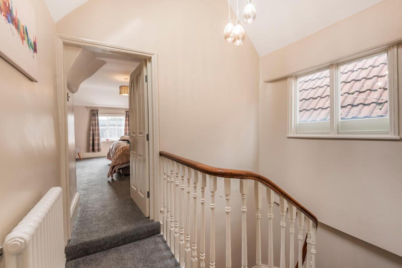 Great Gate House View, Micklegate Near Station